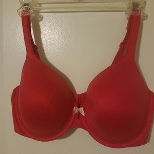 Victoria's Secret Body by Victoria Bra